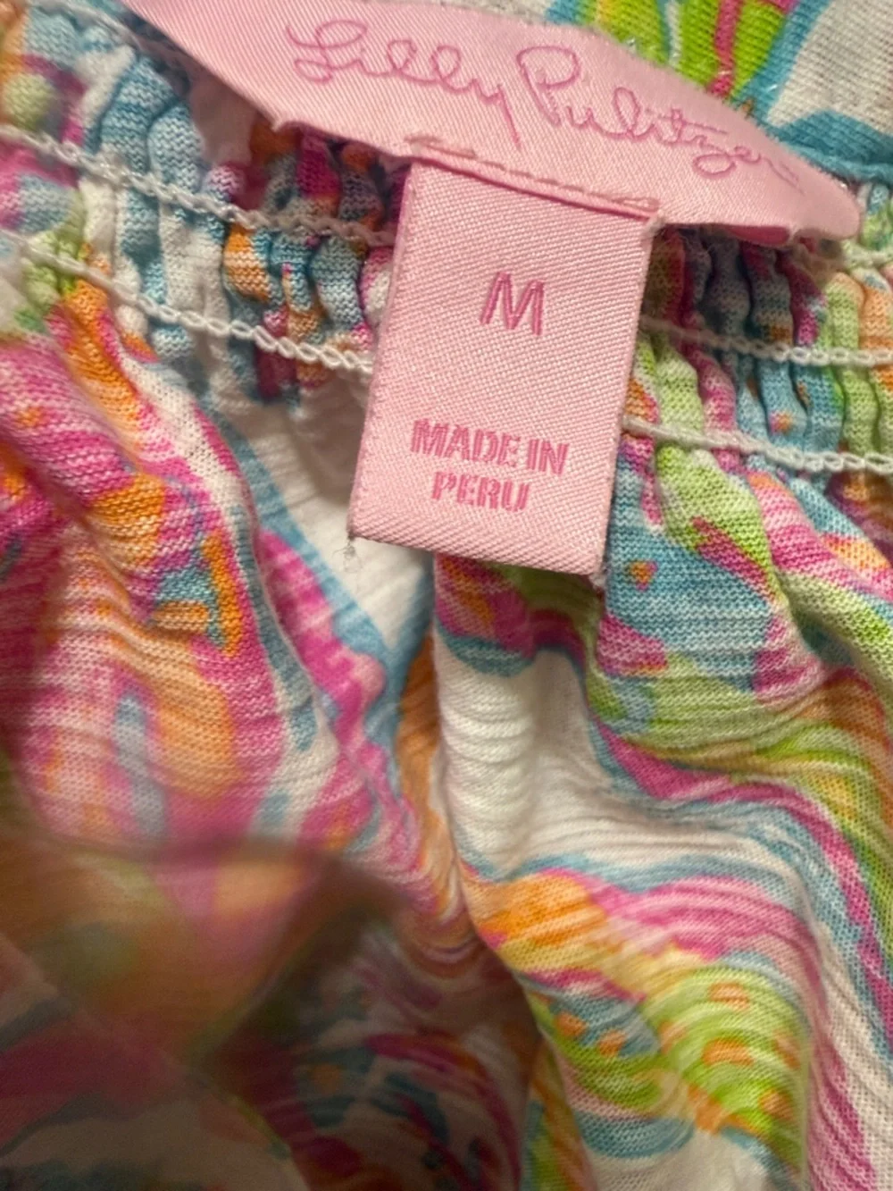 Lilly Pulitzer Sleeveless Printed V-Neck Women’s Top in Pink & Multicolor - Picture 4 of 6
